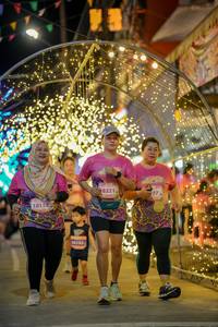 BIB: 18152, 8221, 16183
                            <button type="button" onclick="openModal(24742850)" class="btn btn-primary btn-sm float-right btn-popup" data-toggle="modal" data-target=".modal-high-quality">
                        <i class="fas fa-shopping-cart"></i> Add to Cart
                    </button>
                                            <button type="button" onclick="isThisMe(24742850, true)" class="btn btn-success btn-sm float-right btn-popup btn-isme hidden" data-toggle="tooltip" data-placement="bottom" title="นี่คือรูปของคุณใช่ไหม คลิกที่นี่เพื่อเอาเข้าอัลบั้ม">
                        <i class="fas fa-plus"></i> Add to album
                    </button>
                    <button type="button" onclick="isThisMe(24742850, false)" class="btn btn-warning btn-sm float-right btn-popup btn-isnotme hidden">
                        <i class="fas fa-ban"></i> Remove from album
                    </button>